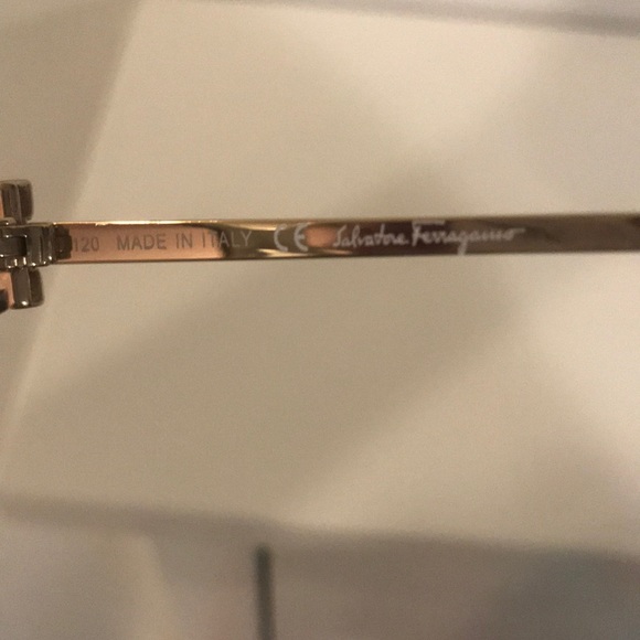 Salvatore Ferragamo Sunglasses - Picture 6 of 7